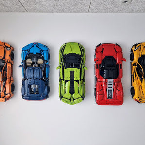 LEGO Technic - Ferrari Daytona SP3 (42143) Supporto a muro