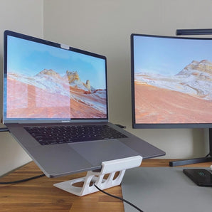 Elegante supporto per laptop per MacBook Pro