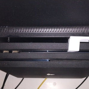 Supporto VESA e montaggio a parete per PS4 Pro