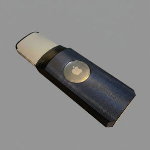 Custodia protettiva per Apple TV Siri Remote (2021) con supporto Airtag integrato