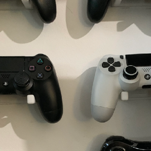 Supporto universale per controller per PlayStation, Xbox e Nintendo Switch