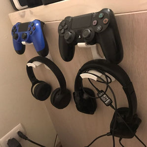 Supporto a parete per controller PS4 e cuffie