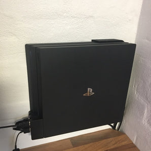 Montaggio a muro per PS4 Pro